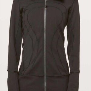1063. Lululemon In Stride Jacket sz 10